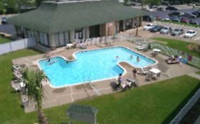 Ambassadors Inn And Suites Virginia Beach